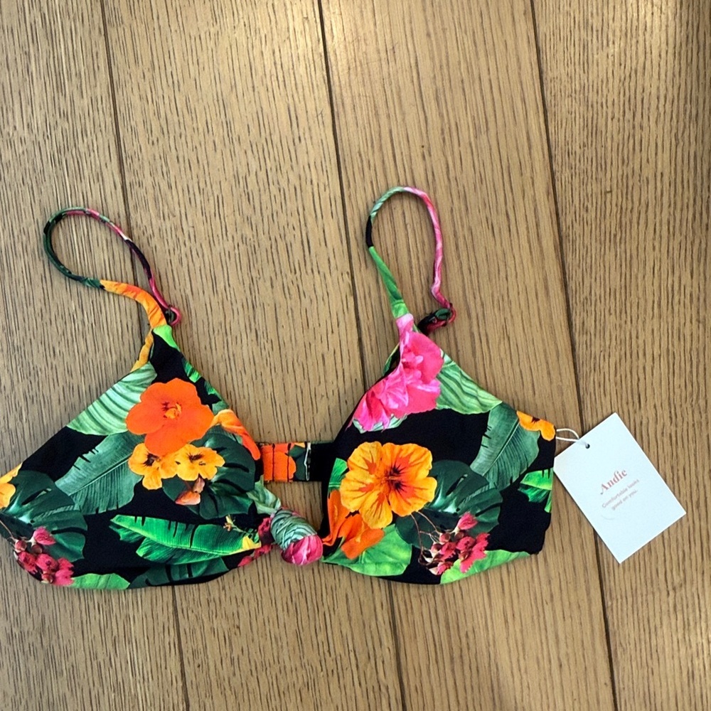 NWT Andie Santorni Top Size Medium - Picture 3 of 6